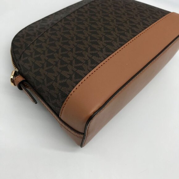 Michael Kors Brown Coated Canvas Large Jet Set Charm Dome - Picture 6 of 11